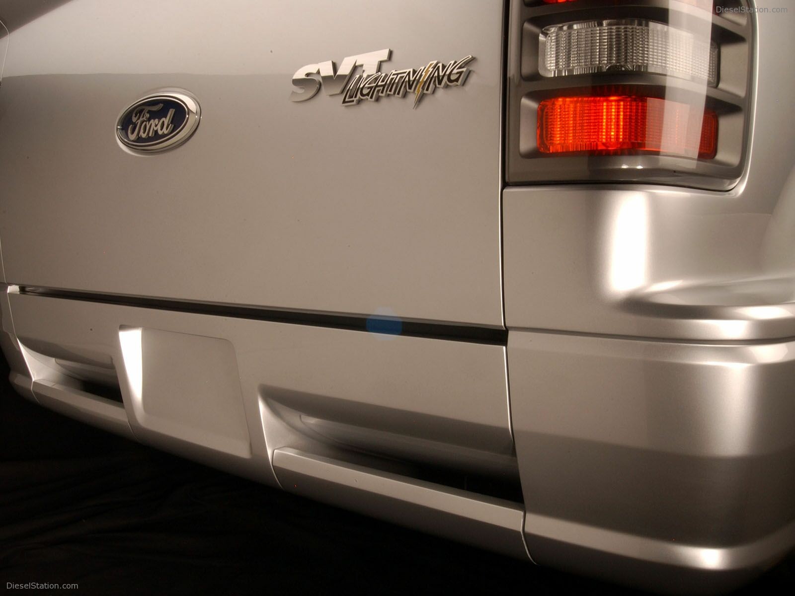 Ford F150 (2004)